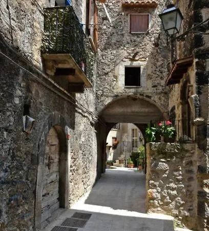 Palazzo Massa * Pacentro